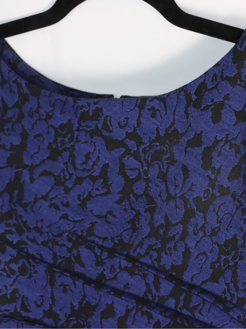 Ivanka Trump Navy and Black Floral Jacquard Midi Sheath Dress - Picture 3 of 5
